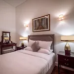 1920S Boutique Hotel And Restaurants