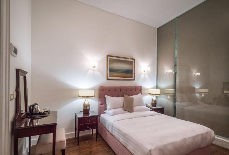 1920s Boutique And Restaurants 3*