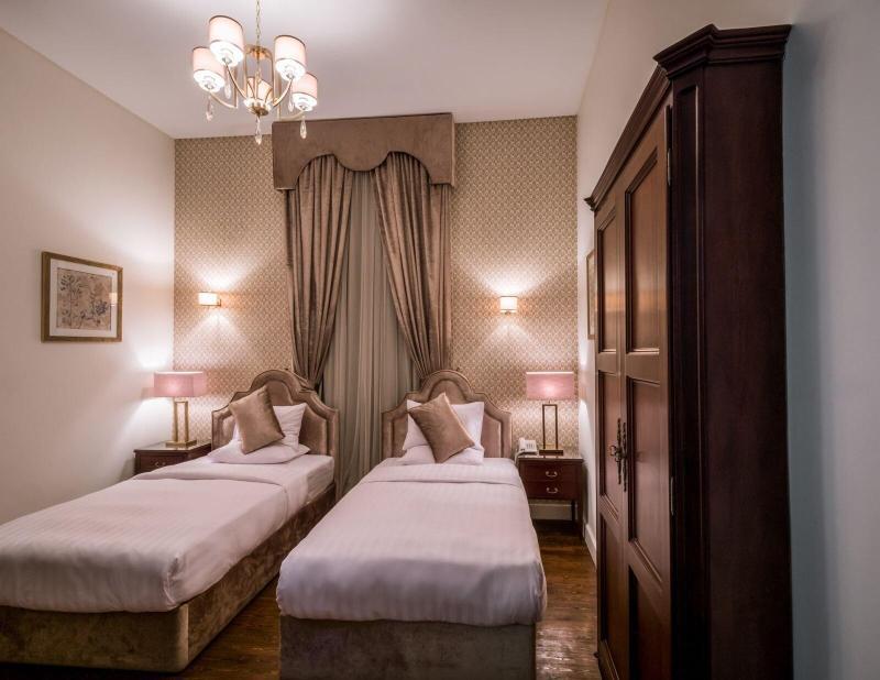 1920s Boutique And Restaurants Hotel