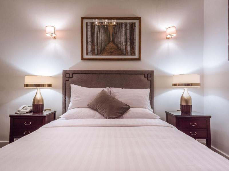 1920s Boutique And Restaurants Hotel
